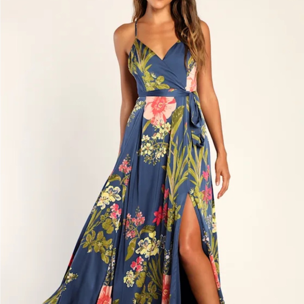 Lulu's Navy Floral Maxi Dress